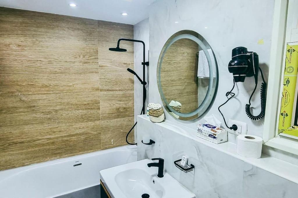 Luxury Vip Apartment القاهرة المظهر الخارجي الصورة